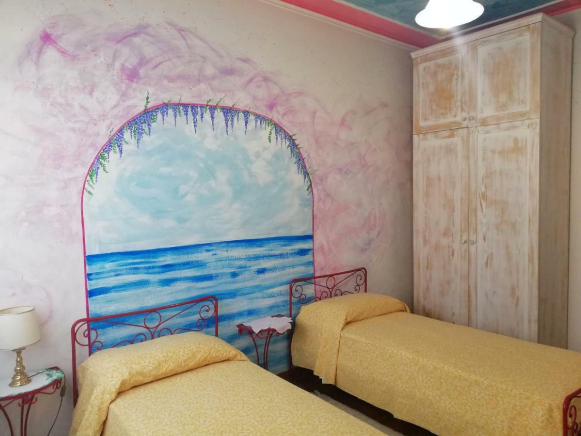 Terrazze Dell'Artista Bed & Breakfast Saletto Exterior photo